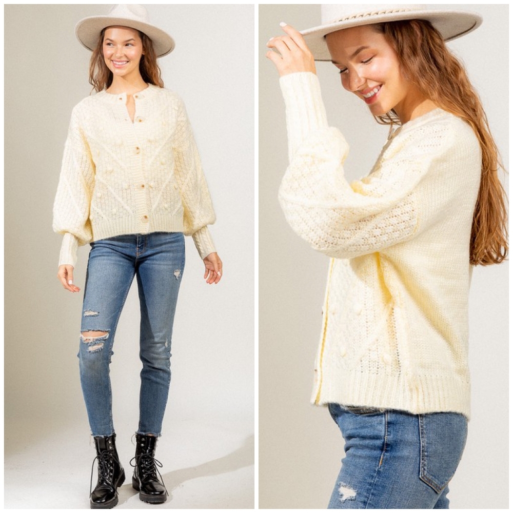 Very J Cream Cozy Chic Medium Chunky Knit Cardigan